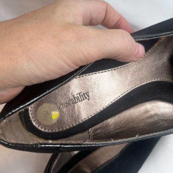 Sole Senseability Black Slip On Studded Jeweled Toe Flat Ballet Shoe Size 9M - Picture 10 of 10